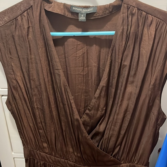 Banana Republic
Silk like dress - Picture 6 of 6